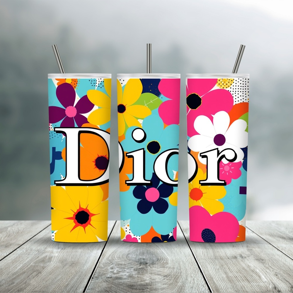 HANDMADE FASHION Insulated Tumbler